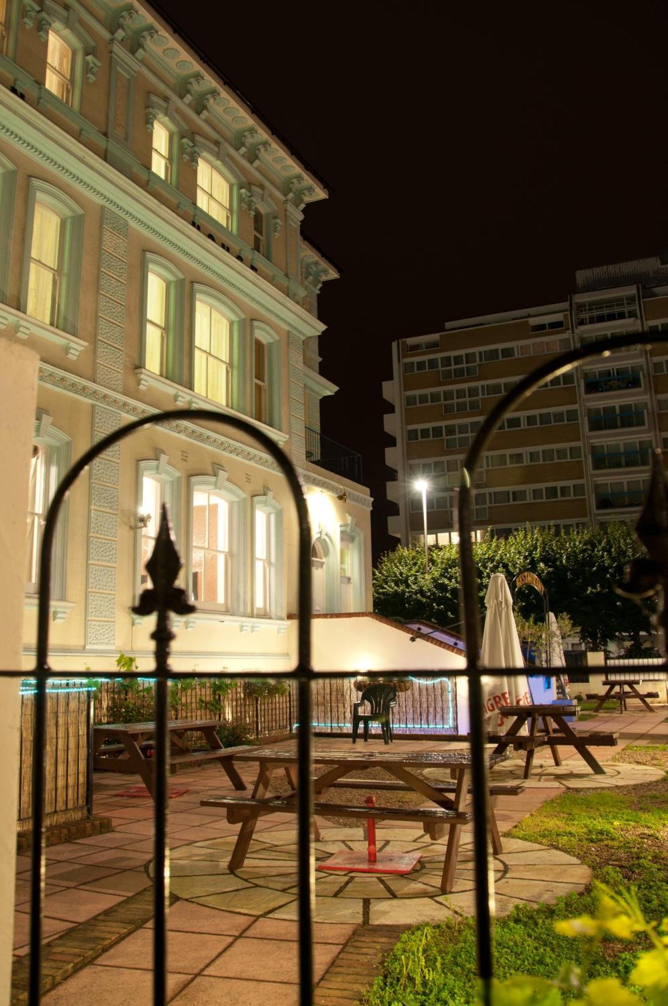 Vernon Guesthouse Ήστμπορν Εξωτερικό φωτογραφία