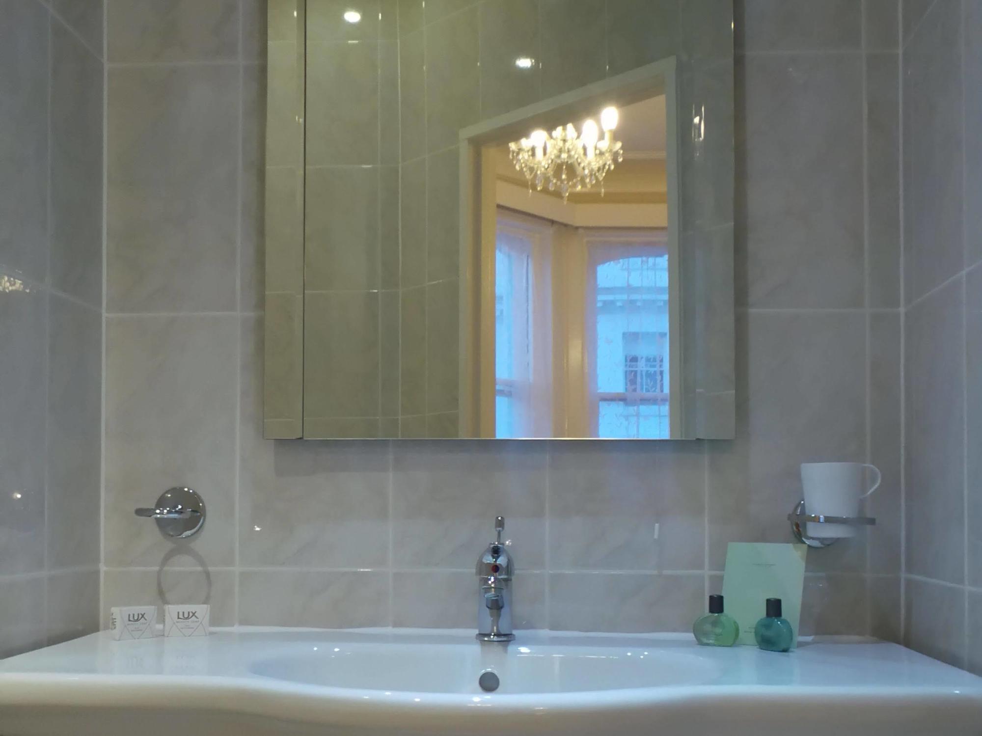 Vernon Guesthouse Ήστμπορν Εξωτερικό φωτογραφία